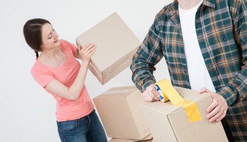 Man with van service in Charing Cross handling moving support