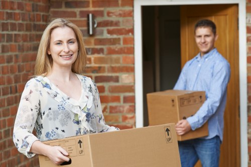 House removalists planning a move in Charingcross with local access challenges