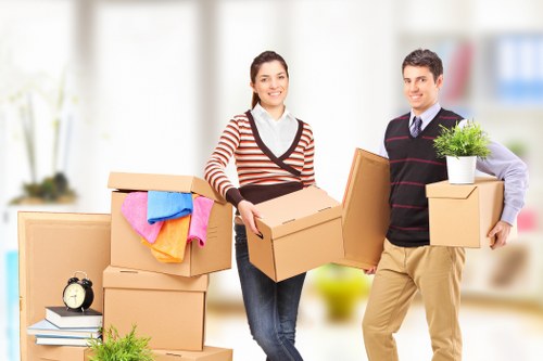 Local moving company assisting with access, parking, and unloading in Charingcross