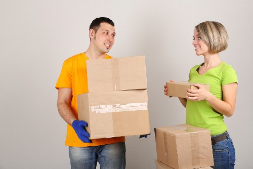 Apartment move with removal van service in central London